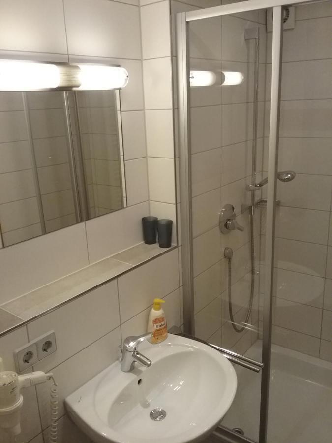 Gaestezimmer , Pension Wauri Waldenbuch Extérieur photo