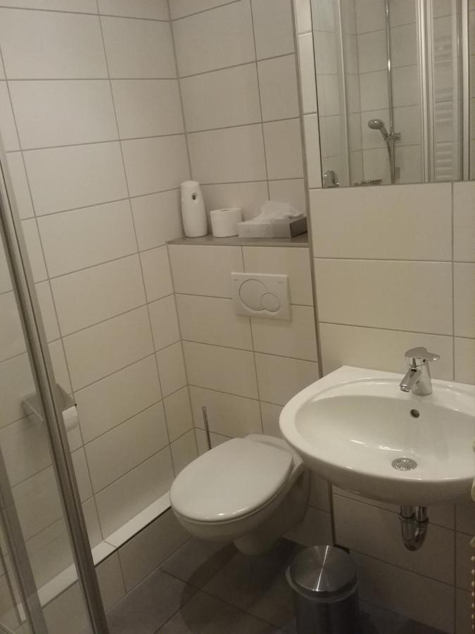 Gaestezimmer , Pension Wauri Waldenbuch Extérieur photo